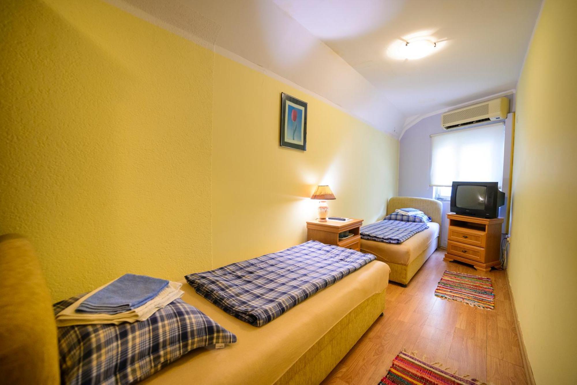 Pansion Palace Mostar Eksteriør billede